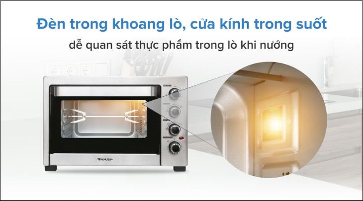 Đèn bên trong khoang lò giúp bạn quan sát quá trình nướng dễ dàng